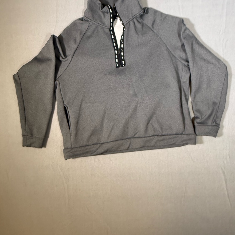 Nike Women's Large Logo Half-Zip Sweater Therma-Fit Training Pullover Gray
